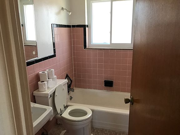 3rd image of 230 Carrington Ln APT D