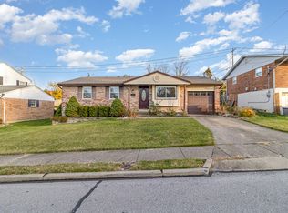 308 Honeysuckle Ter, Florence, KY 41042