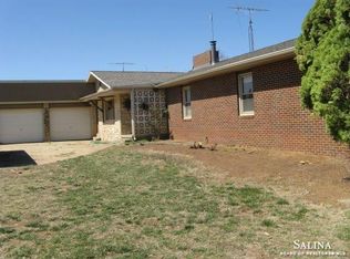 304 W Humbargar Rd, Salina, KS 67401