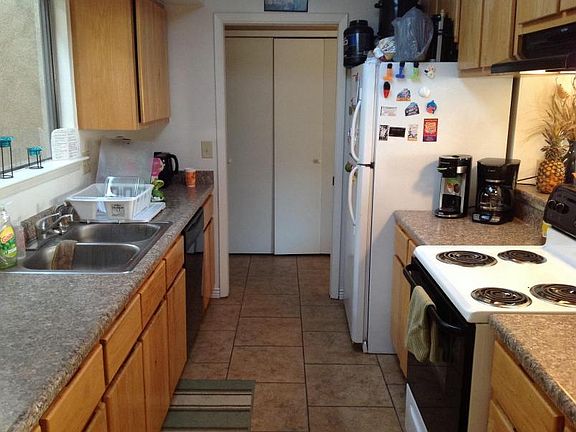 3rd image of 5216 Mariposa Dr NW