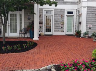 160 Main St, Manasquan, NJ 08736