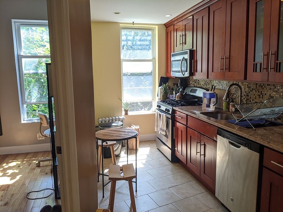 1st image of 650 Park Pl #4B