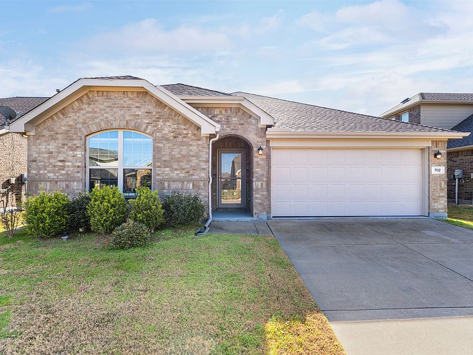 1st image of 702 Grassland Way