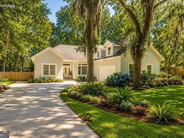 330 Cinder Hill Dr, Brunswick, GA 31523
