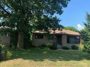 1393 Selkirk Ave #1, Oakville, ON L6L2V5