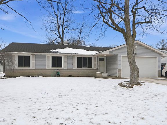 2nd image of 1542 Tartan Ln