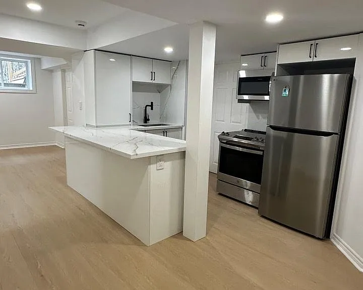 44 Palomino Dr #BASEMENT — Photo 2