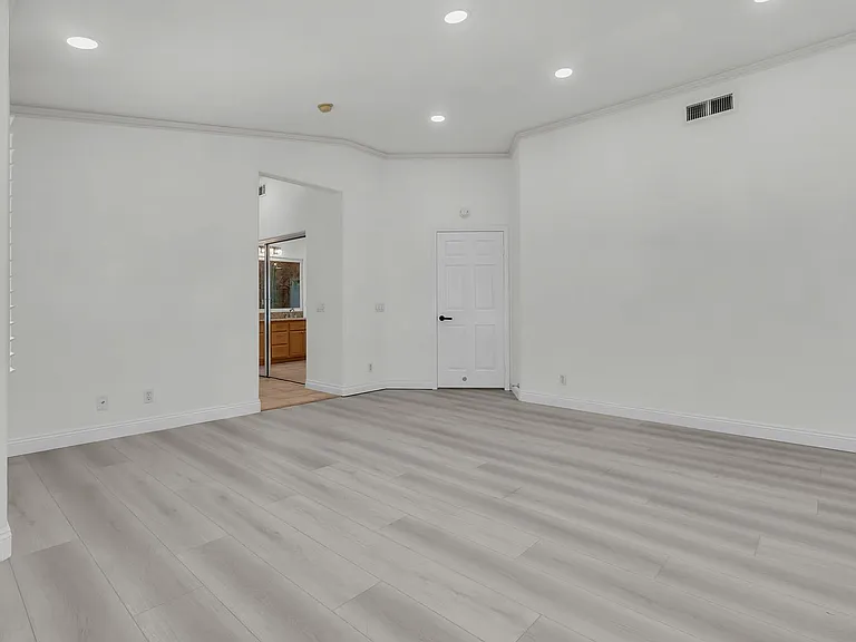 11625 Allen — Photo 26