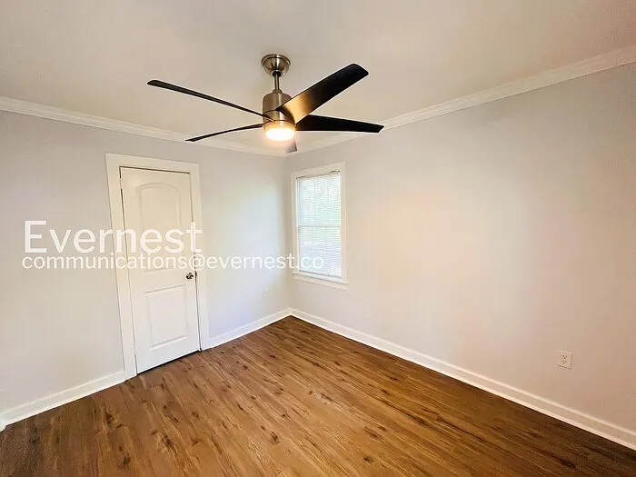 521 Launcelot Rd — Photo 16