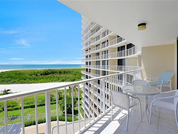 5th image of 380 Seaview Ct APT 805