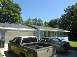5080 W Hidden Valley Dr, Savage, MN 55378