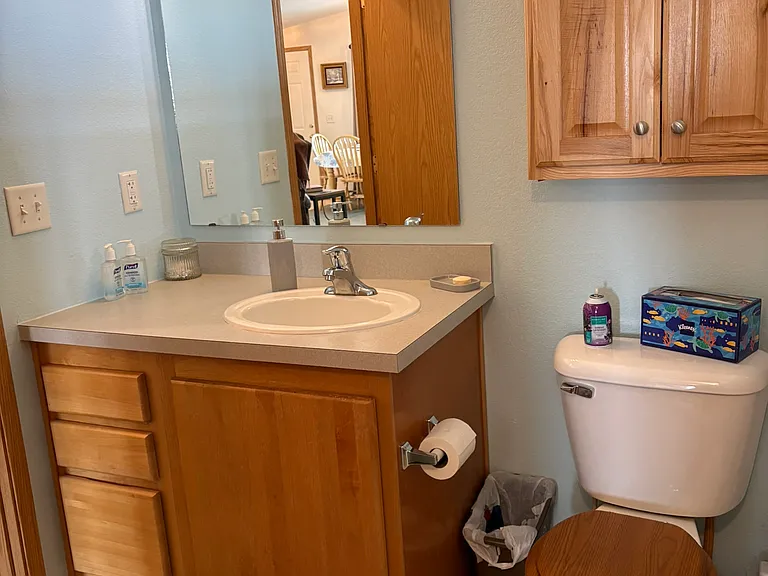 2424 Loyd Dr — Photo 4