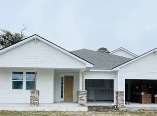 475 Beecher Dr, Richmond Hill, GA 31324