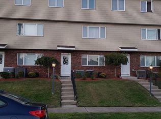 635 Schuyler Ave APT 4, Lyndhurst, NJ 07071