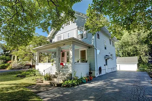 144 Deerfield Dr Photo 1