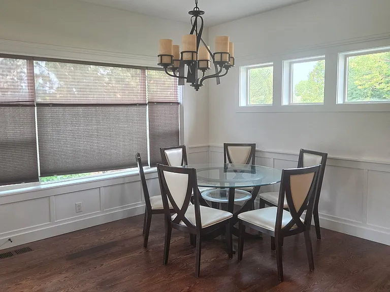 2612 E Lacewood Dr — Photo 5