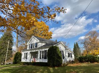 301 Maumee St, Jonesville, MI