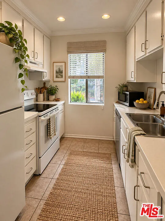 2 bed, 1.5 bath, 870 sqft, $3,000 — Photo 4
