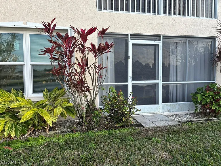 4500 SE 5th Pl #106 — Photo 28