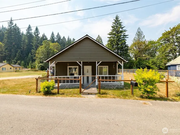 26706 469th Avenue NE, Darrington, WA 98241