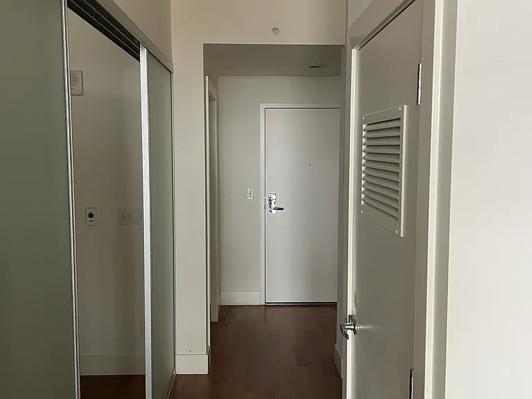 2911 2nd Ave #1208 — Photo 10