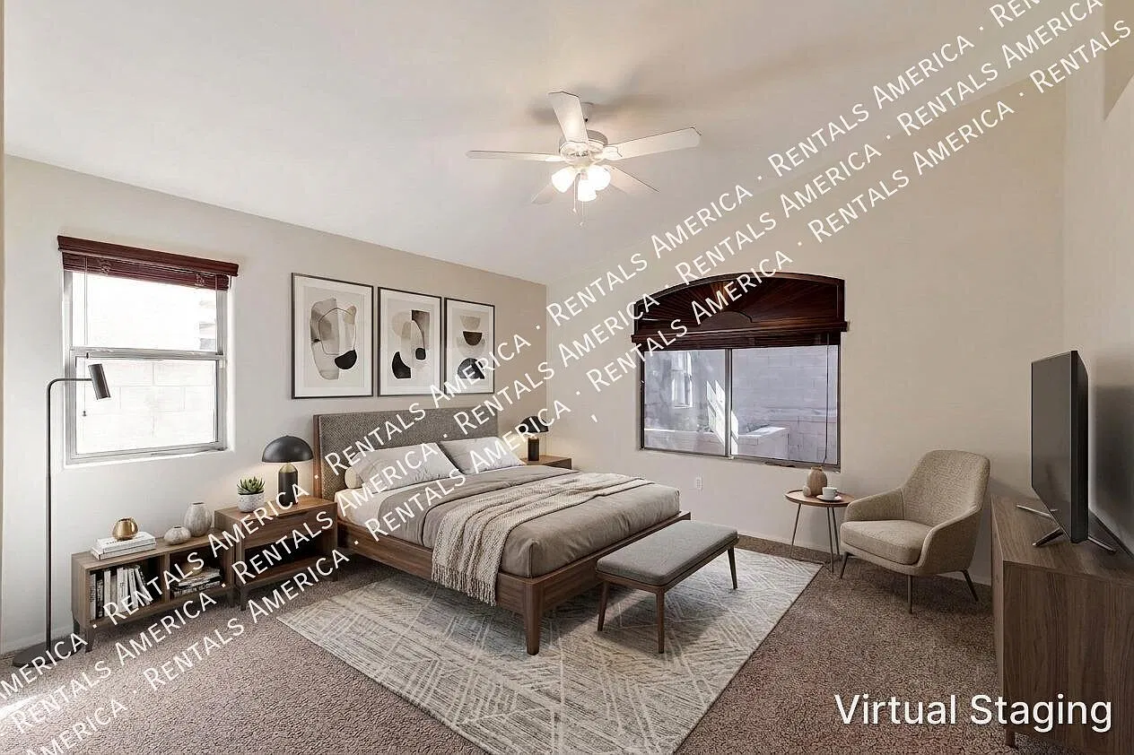 Southeast gated 4 bedroom, 2 bath! — Photo 2