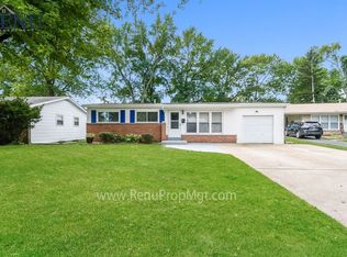 830 Babler Dr, Florissant, MO 63031