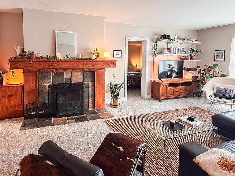630 13th Ave E #3 — Photo 7