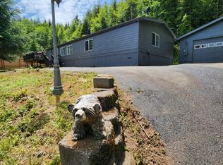 1818 N Bear Creek Rd, Otis, OR 97368