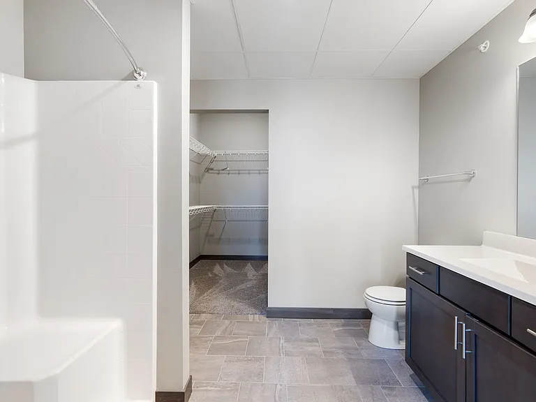 Depot Building C Luxury Rentals — Photo 12