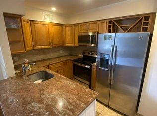 26 Red Oak Ter, Oak Ridge, NJ 07438