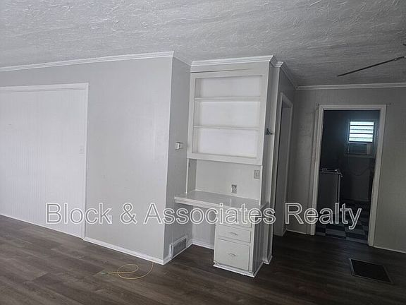 3rd image of 3308 Archdale Rd #B