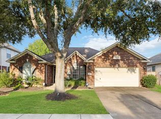 8615 Saratoga Dr, Sugar Land, TX 77479