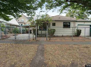 1040 14th St SE, Salem, OR