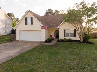 115 Calico Loop, Grantville, GA 30220