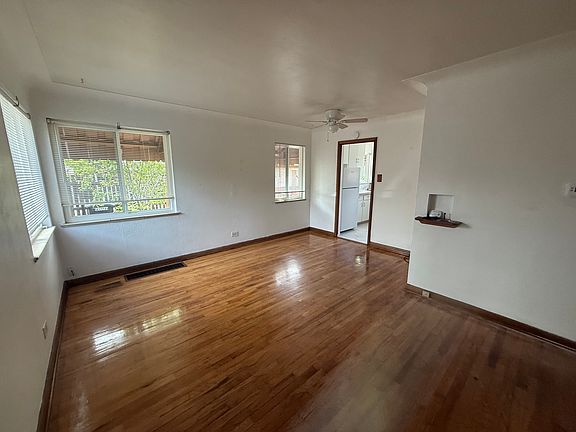 5th image of 2213 S High St #2217