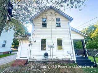 682 Sumner St, Akron, OH 44311