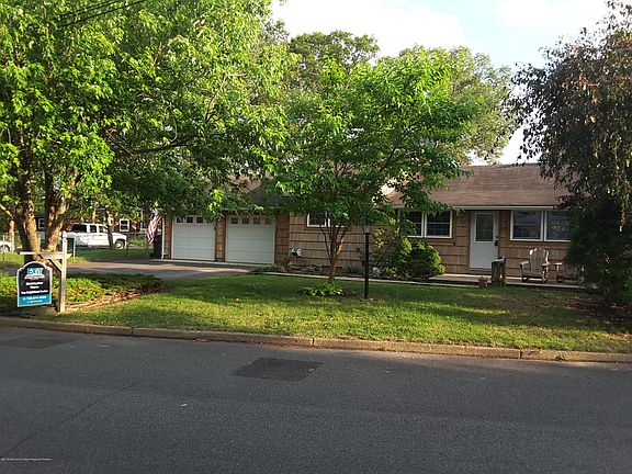 2nd image of 106 Lawshe Dr