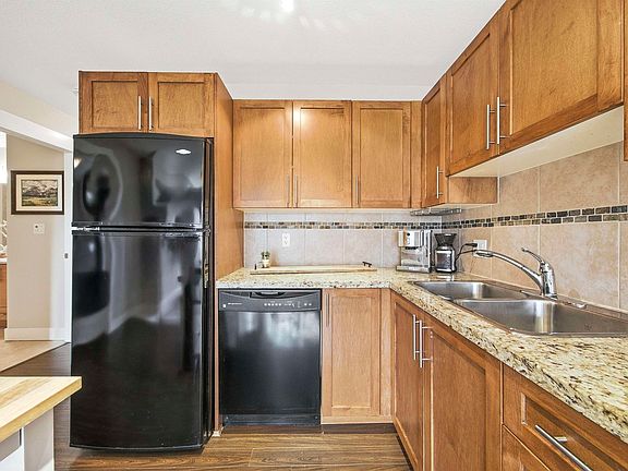 4th image of 1211 Village Green Way #319