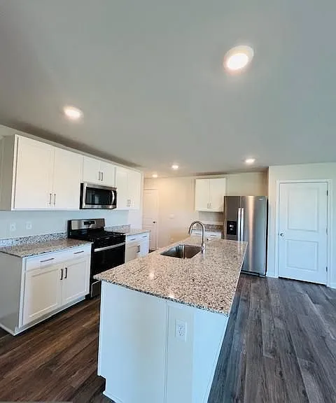 118 Medley Way — Photo 12