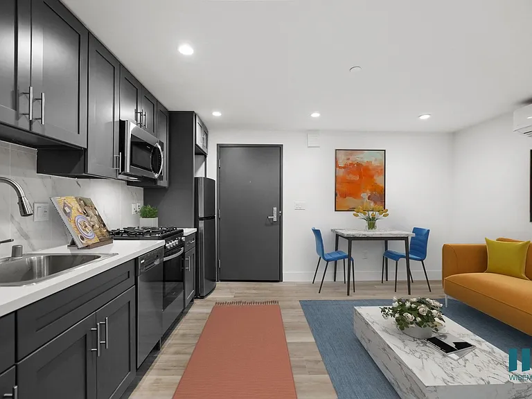 Open-Concept Kitchen, Dining Room Space