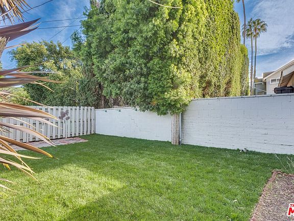 4th image of 4177 Ince Blvd