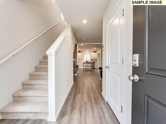 2nd image of 10112 NE 79th Ct