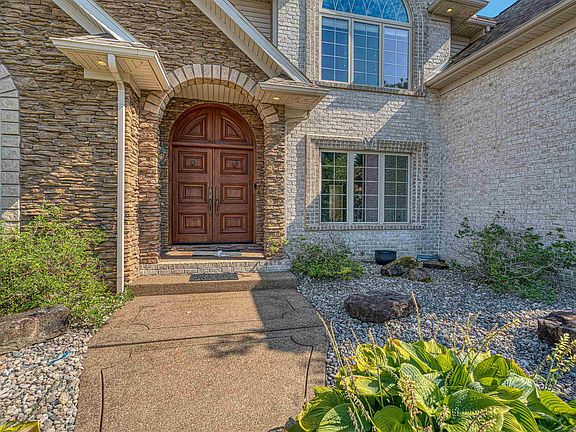 2nd image of 2500 Oak Bend Pl