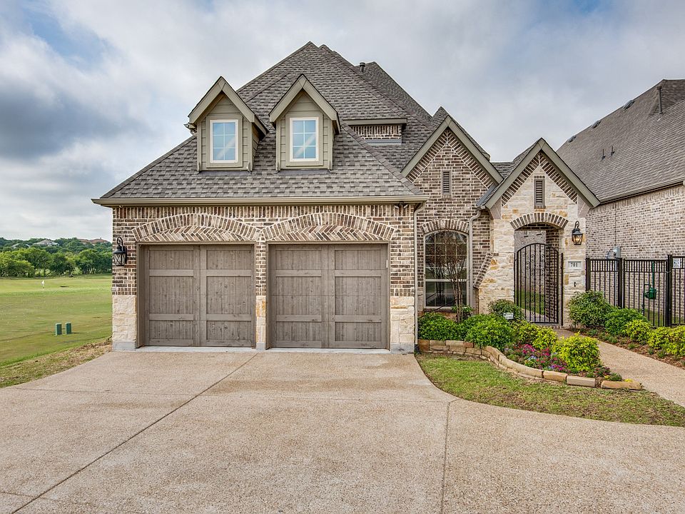 1st image of 701 Evelake Ct