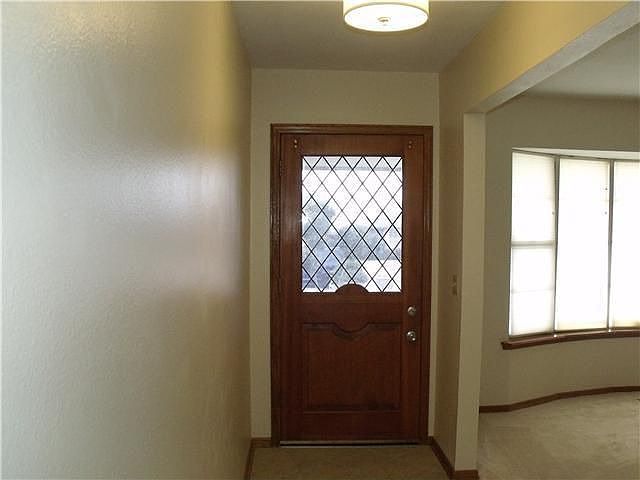 2nd image of 3628 N Ridgewood Dr