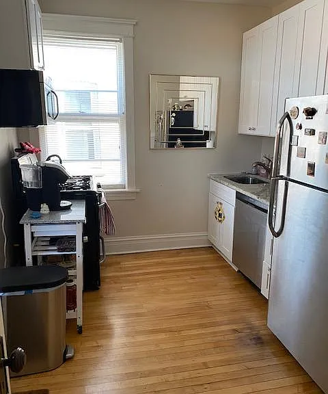 831 Mulford St — Photo 3