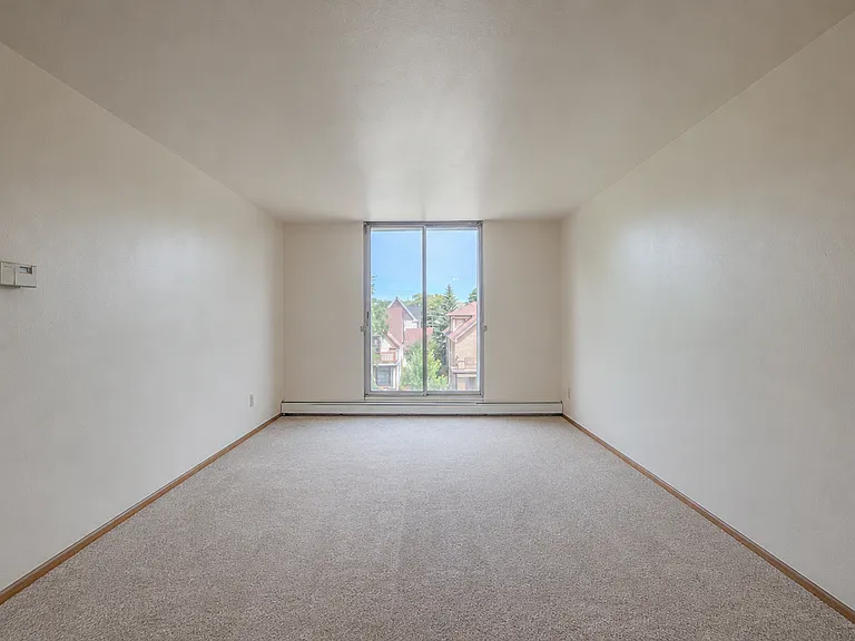 3055 N Oakland Ave — Photo 2