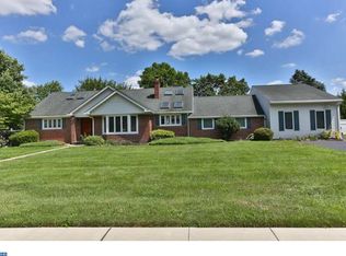 3935 Shelley Rd, Huntingdon Valley, PA 19006