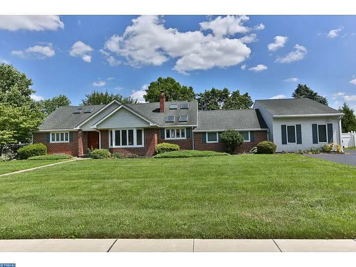 3935 Shelley Rd photo 1